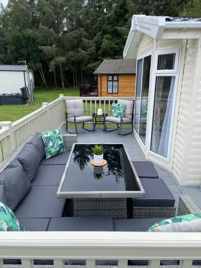 Lazy Bear Lodge Northumberland Swarland ภายนอก รูปภาพ